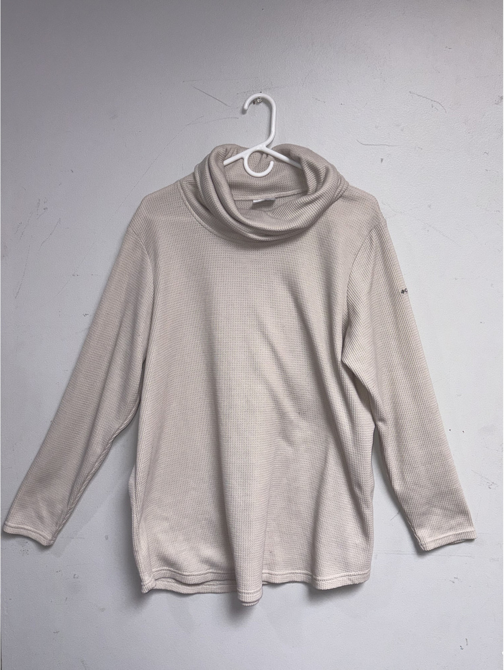 Columbia Sportswear Company Beige Waffle Knit Turtleneck Sweater XL